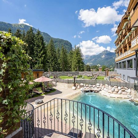 Croce Bianca Leisure & Spa Hotel Canazei Exteriér fotografie