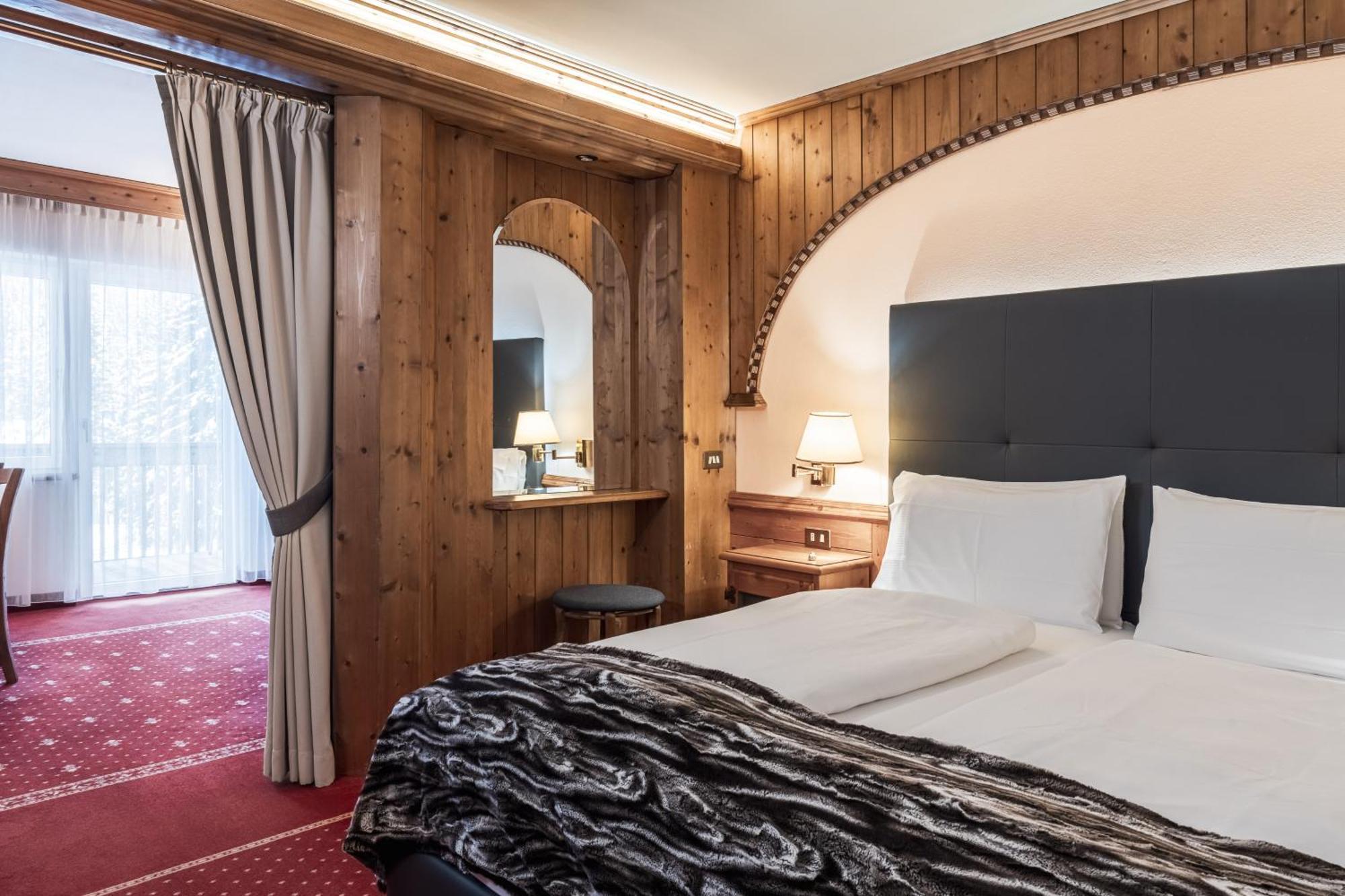 Croce Bianca Leisure & Spa Hotel Canazei Exteriér fotografie